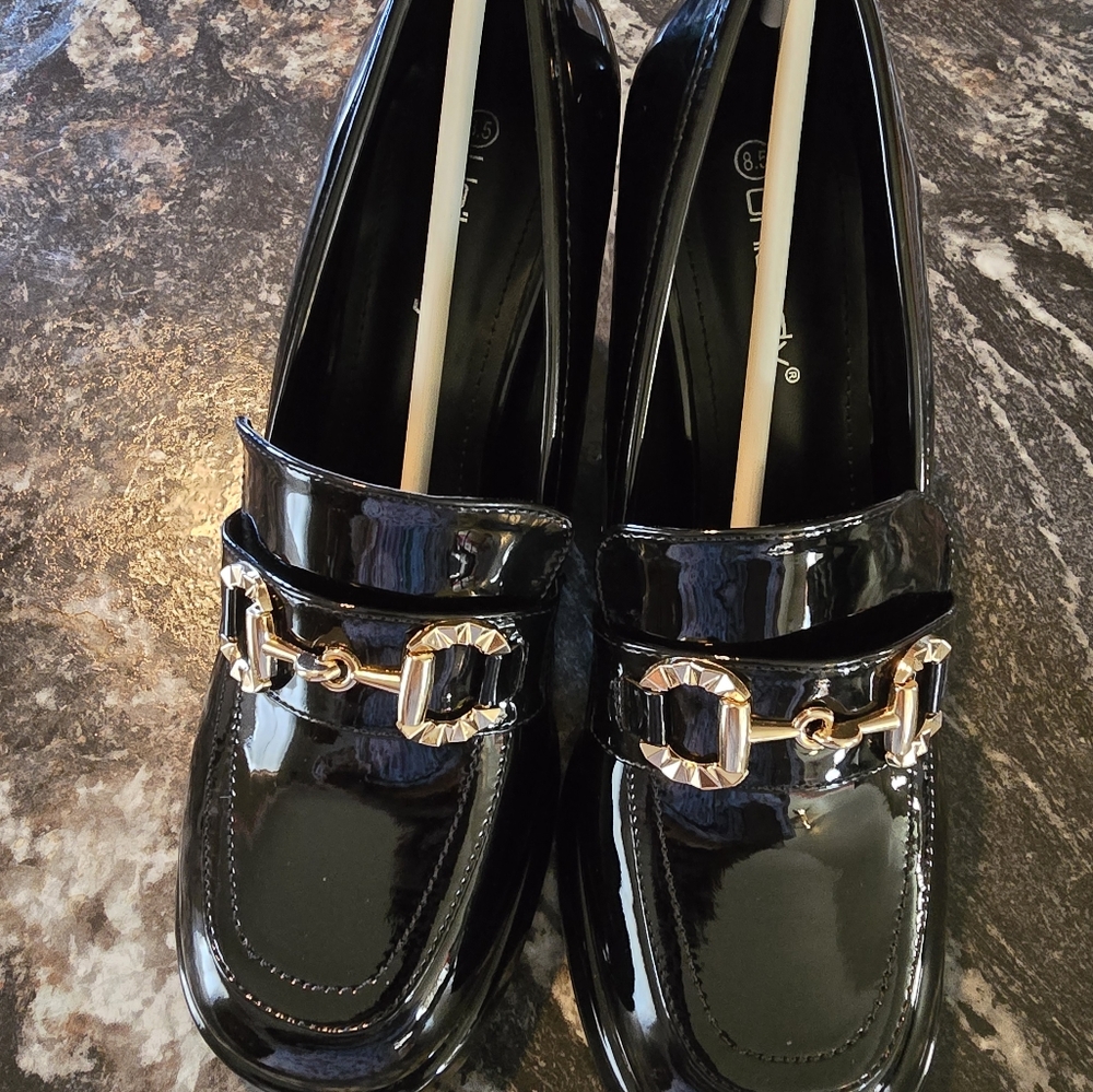 Shoes,princess-2chunky a high heels,square toe heels,Black and size 8.5for party